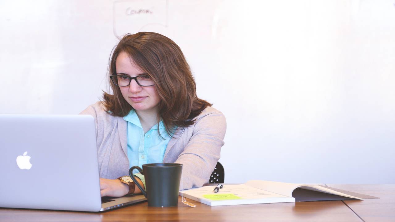 How Much to Start a UPS Store — a Practical Guide to Costs, Fees, and Smart Planning